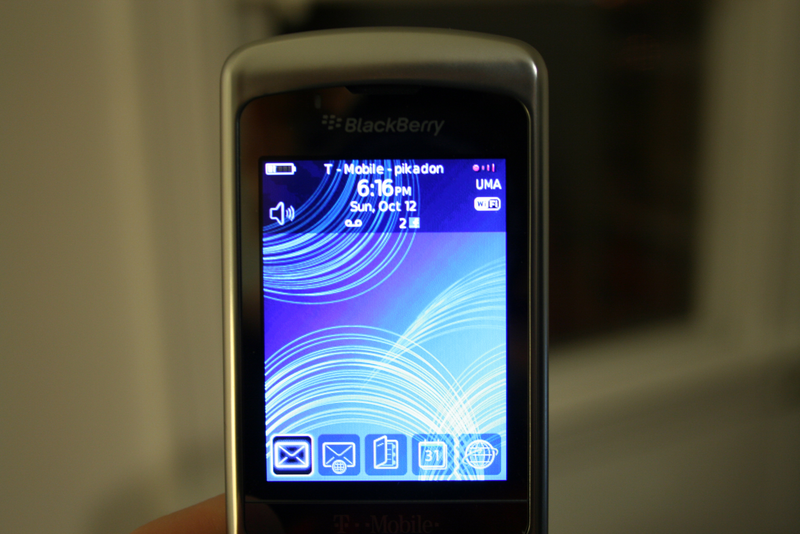 Illustration for article titled BlackBerry Pearl Flip Review